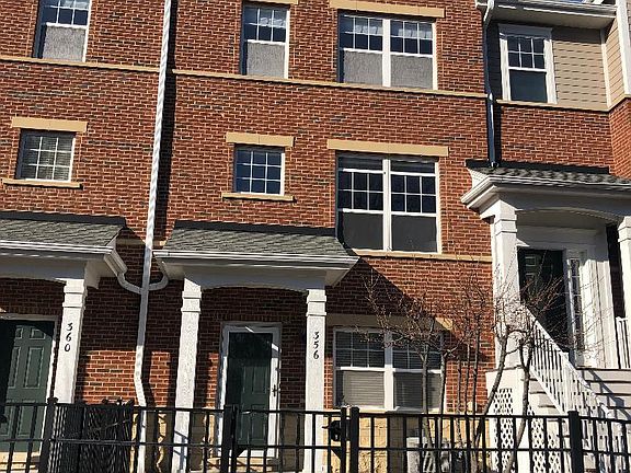 2nd image of 356 W Wood St