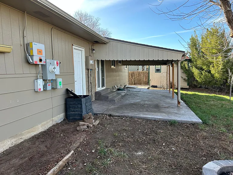 283 Maximus Dr — Photo 20