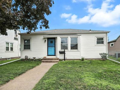 2319 N Division St, Davenport, IA, 52804