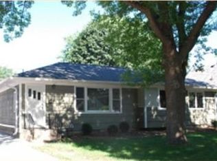 1215 9th Ave NW, Rochester, MN 55901