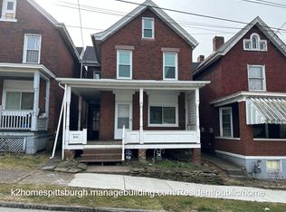 611 3rd St, Pitcairn, PA 15140