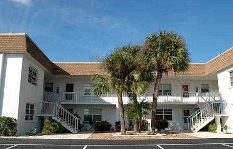 1st image of 616 Flamingo Dr APT 103