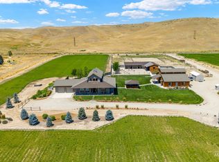 900 Robin Ln, Emmett, ID 83617