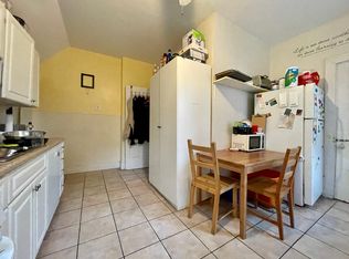 185 Naples Rd #1, Brookline, MA 02446