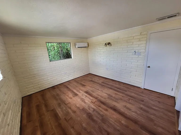 173 N Sonoita Ave — Photo 4