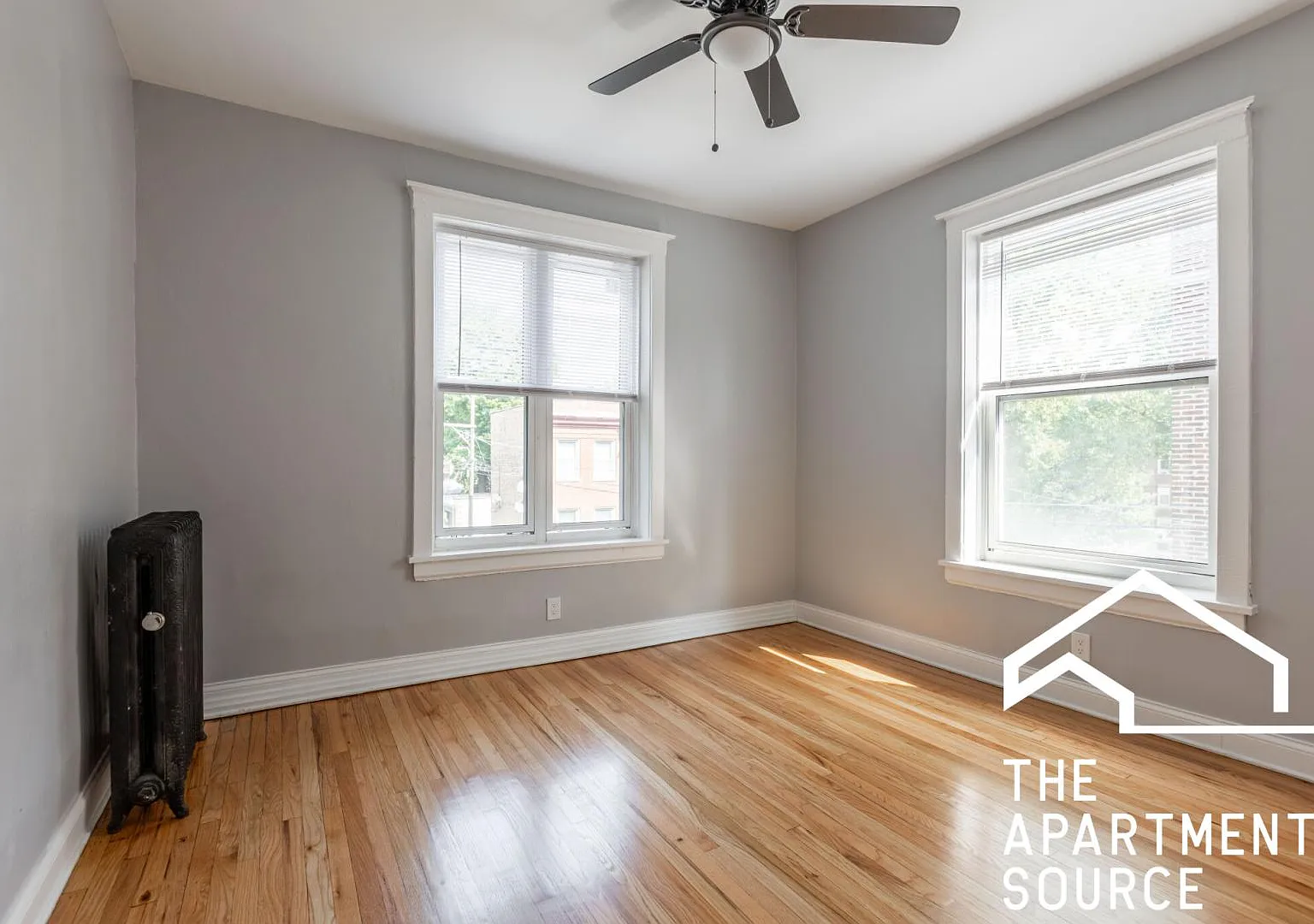 1253 W Rosemont Ave — Photo 4