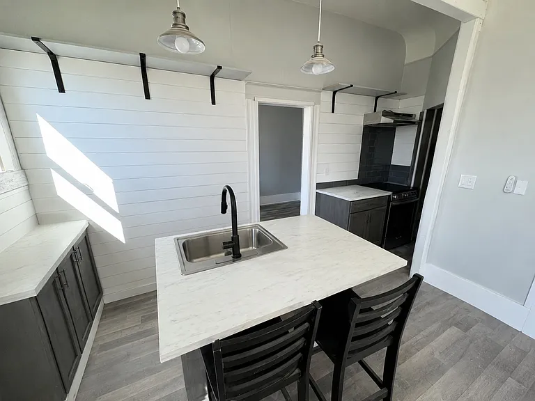 123 W Park St #A — Photo 10