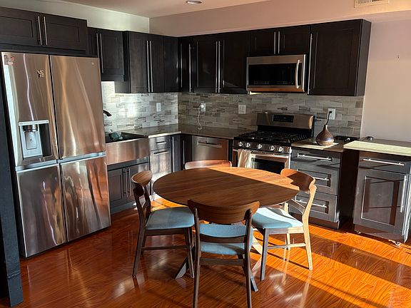 Kitchen-dining