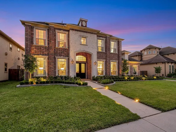 15026 Blossom Bay Dr, Houston, TX 77059