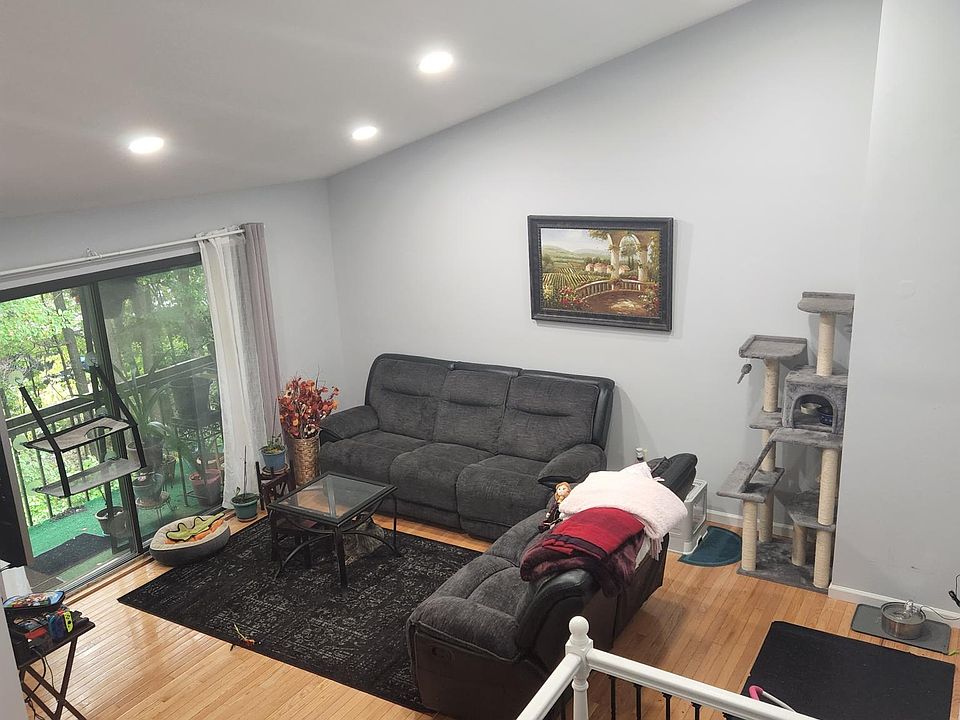 Living room from top floor