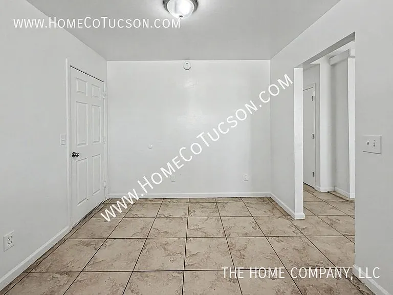 149 W Lester St — Photo 5