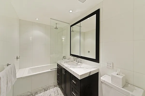 Sold by Nest Seekers International | media 9