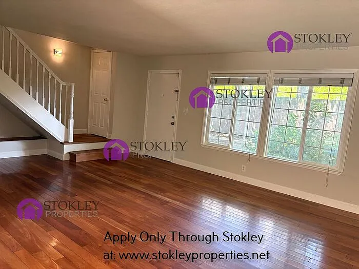 4451 Seminole Way — Photo 3