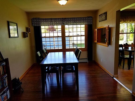 3rd image of 2525 W 60th Dr