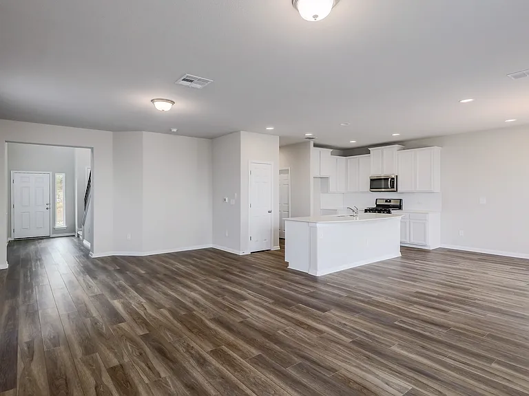 10702 Sentinel Dr — Photo 8