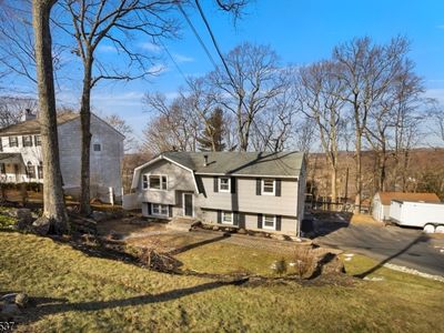 79 Salmon Rd, Landing, NJ, 07850