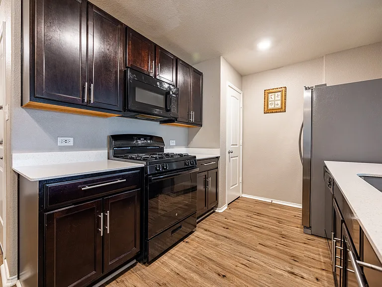 5661 McClelland St — Photo 18