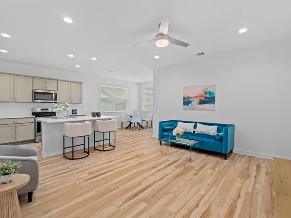 293 Tequilana Pass, Leander, TX 78641