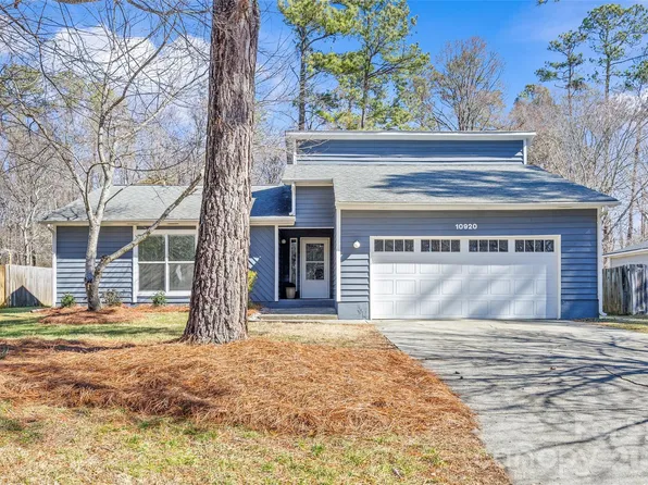 10920 Fox Mill Ln, Charlotte, NC 28277