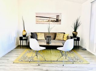 1947 E Hacienda Ave, Las Vegas, NV 89119
