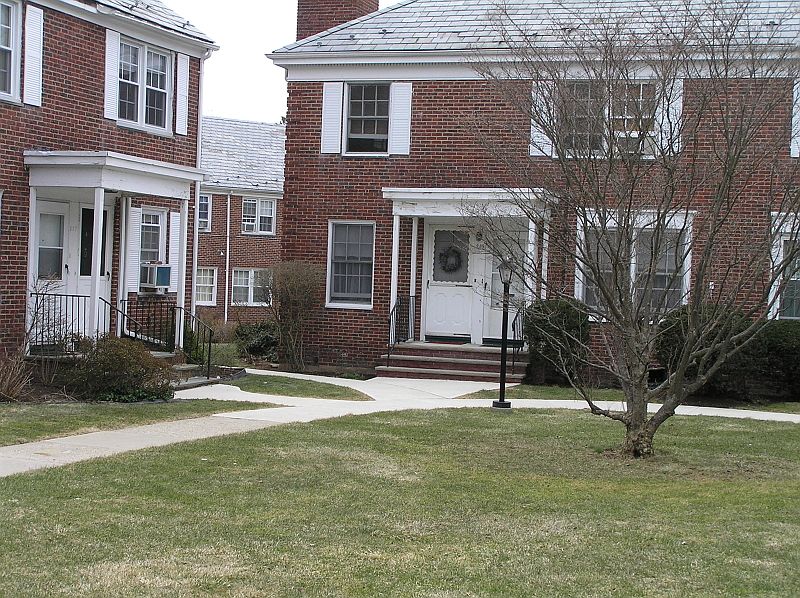 1st image of 289-A ELMWOOD AVE #289A