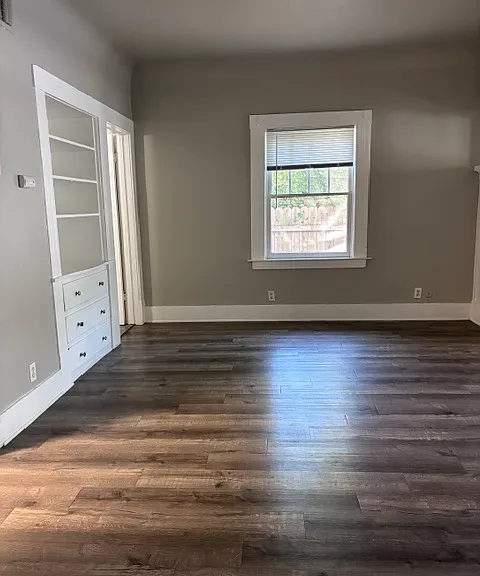 728 E St #101 — Photo 10