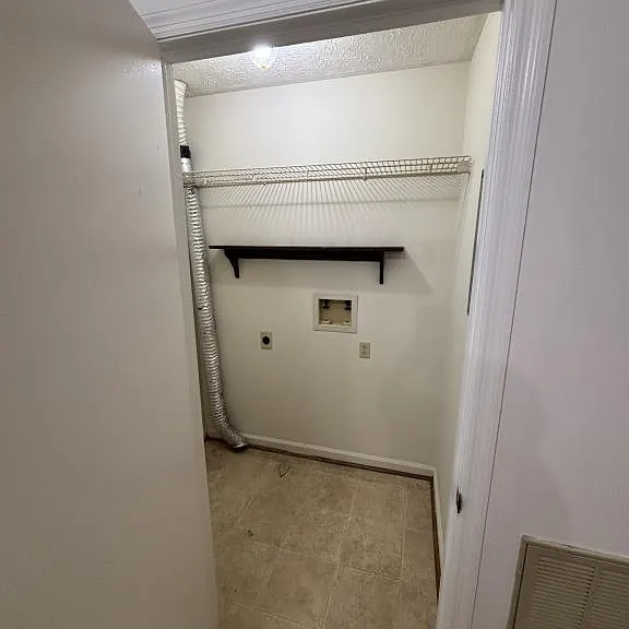 305 Farside Dr #1 — Photo 12