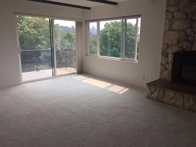 3 bed, 1700 sqft, $3,700 — Photo 3