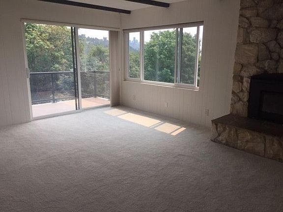 3rd image of 2302 W Boston St #Penthouse