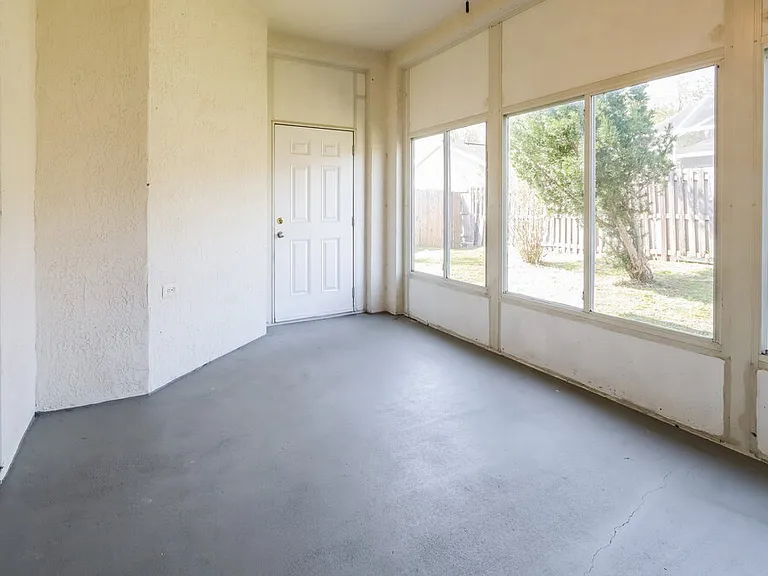 1627 Wakefield Dr — Photo 7