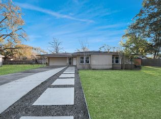 1215 Courtney Dr, Richmond, TX 77469