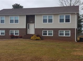 4041 Waterlick Rd #B, Forest, VA 24551