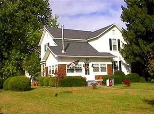 57 S State St, Phillipsburg, OH 45354