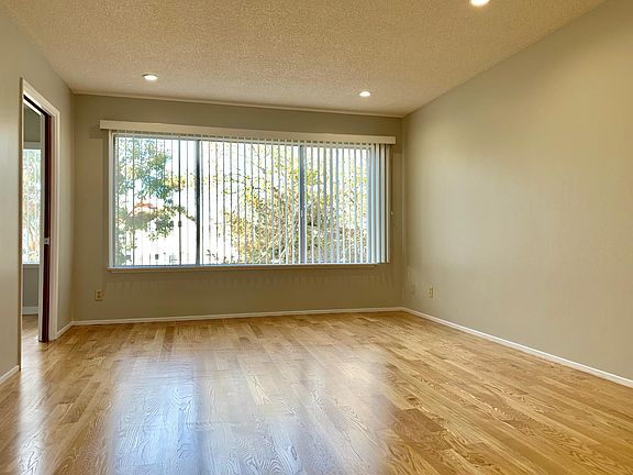 2nd image of 1359 10th Ave