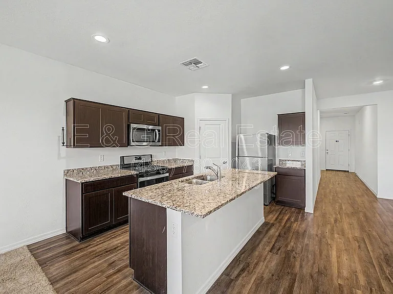 19577 W Palo Verde Dr — Photo 10