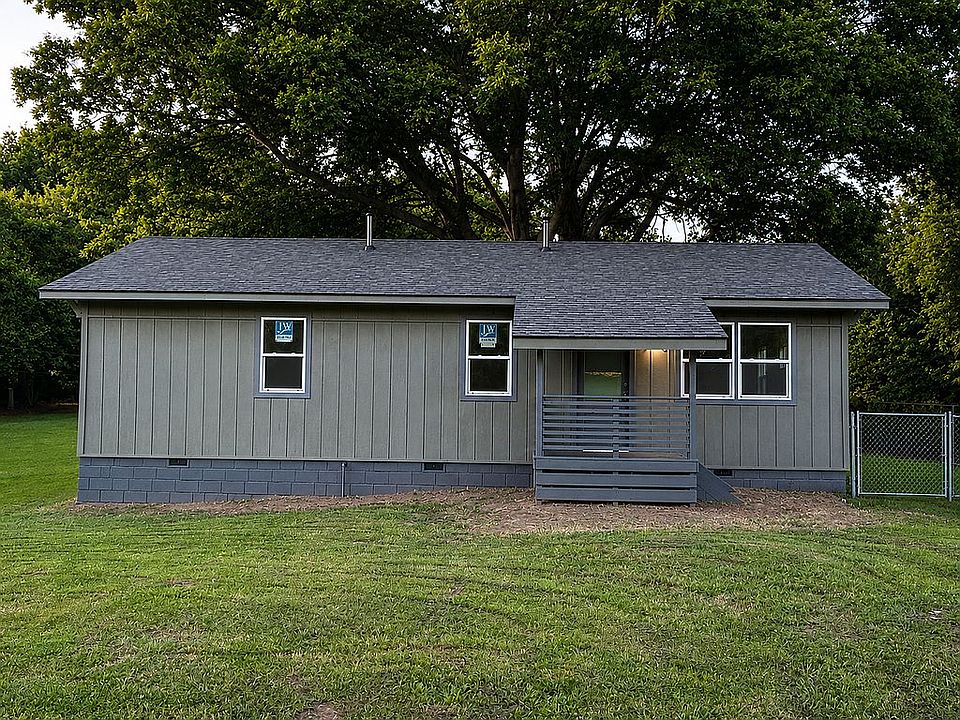 1st image of 516 E Armory Ave