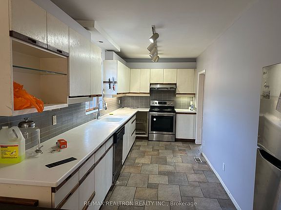 3rd image of 52 Havendale Rd