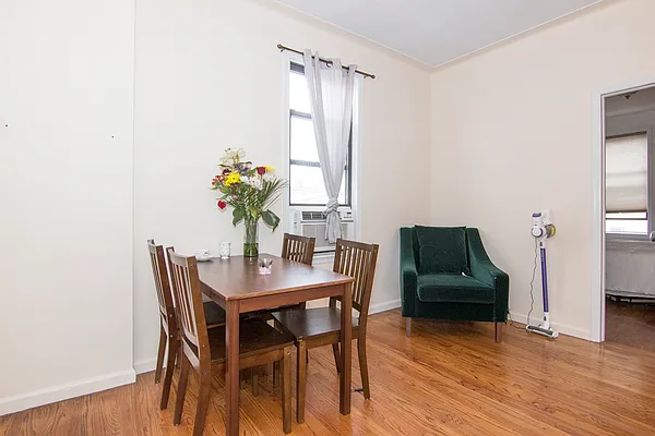 Rented by Modern Spaces | media 3