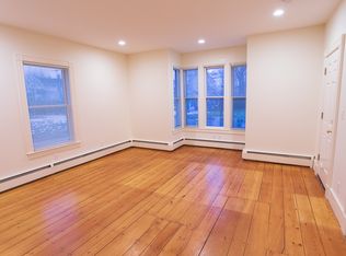 14 Holbrook St #1, Freeport, ME 04032