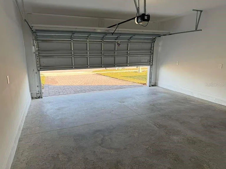 5153 Natalia Dr — Photo 12