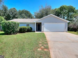 865 Oakhill Ct, Stone Mountain, GA 30088