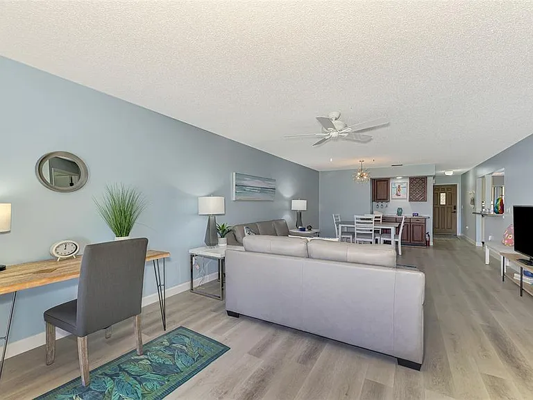 5761 Avista Dr #5761 — Photo 20