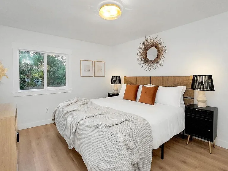 608 Baines Ave — Photo 33