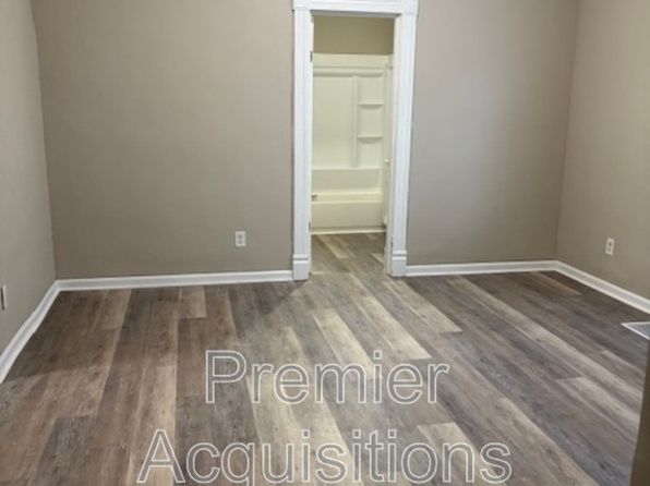 904 Washington Ave #2