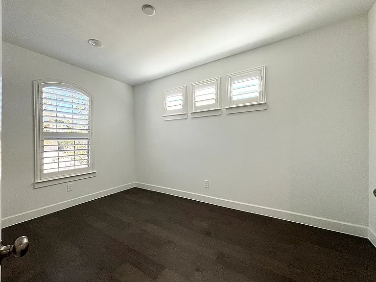 4809 Zilker Ave — Photo 6