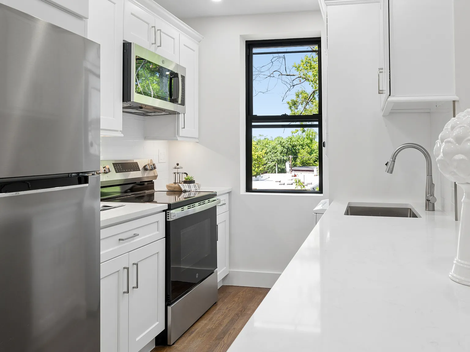 214 Fifth Ave - 14 — Photo 4
