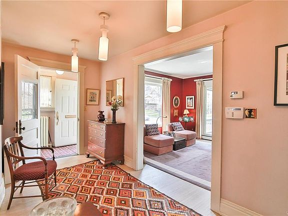 3rd image of 45 Clarendon Pl