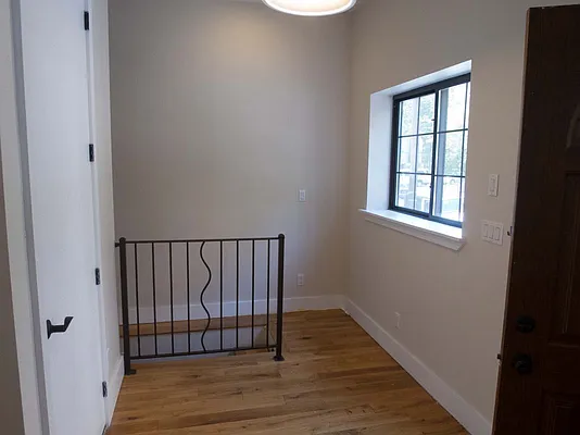 Rented by Spot It Realty LLC | media 25