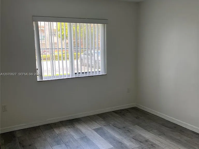 2911 SE 13th Ave #10449 — Photo 7