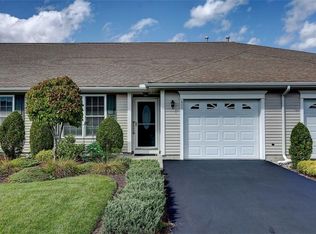 804 Village Green Cir, Coventry, RI 02816
